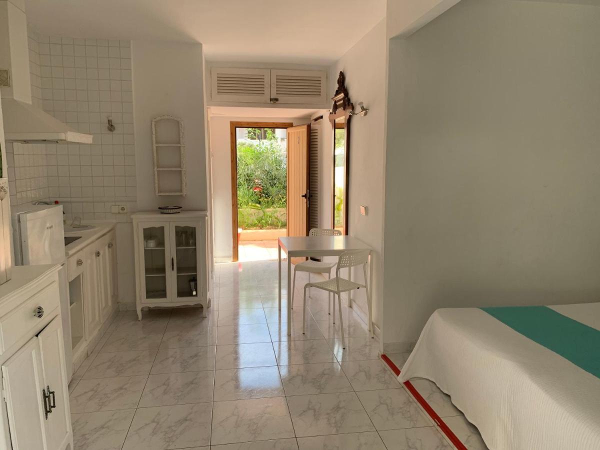 Estudio Espujols Apartment Es Pujols Exterior photo